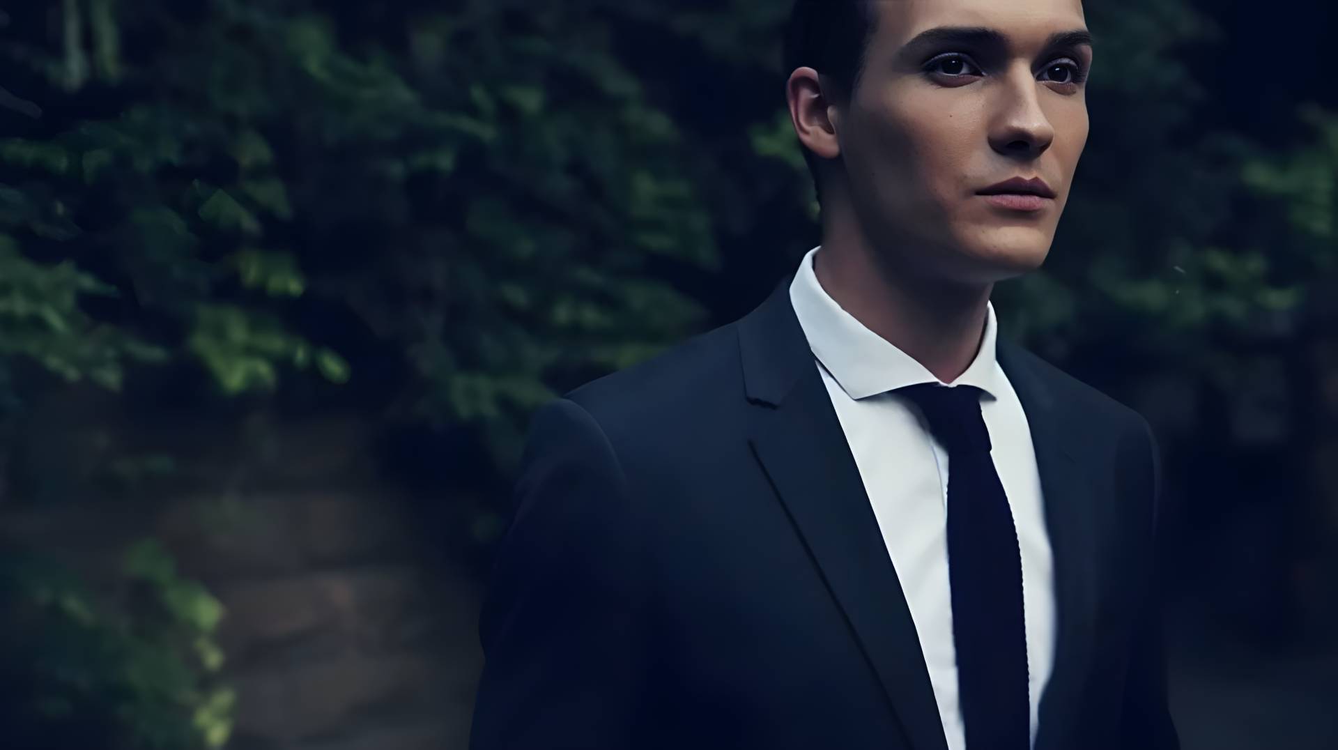 content-width-black-woman-3