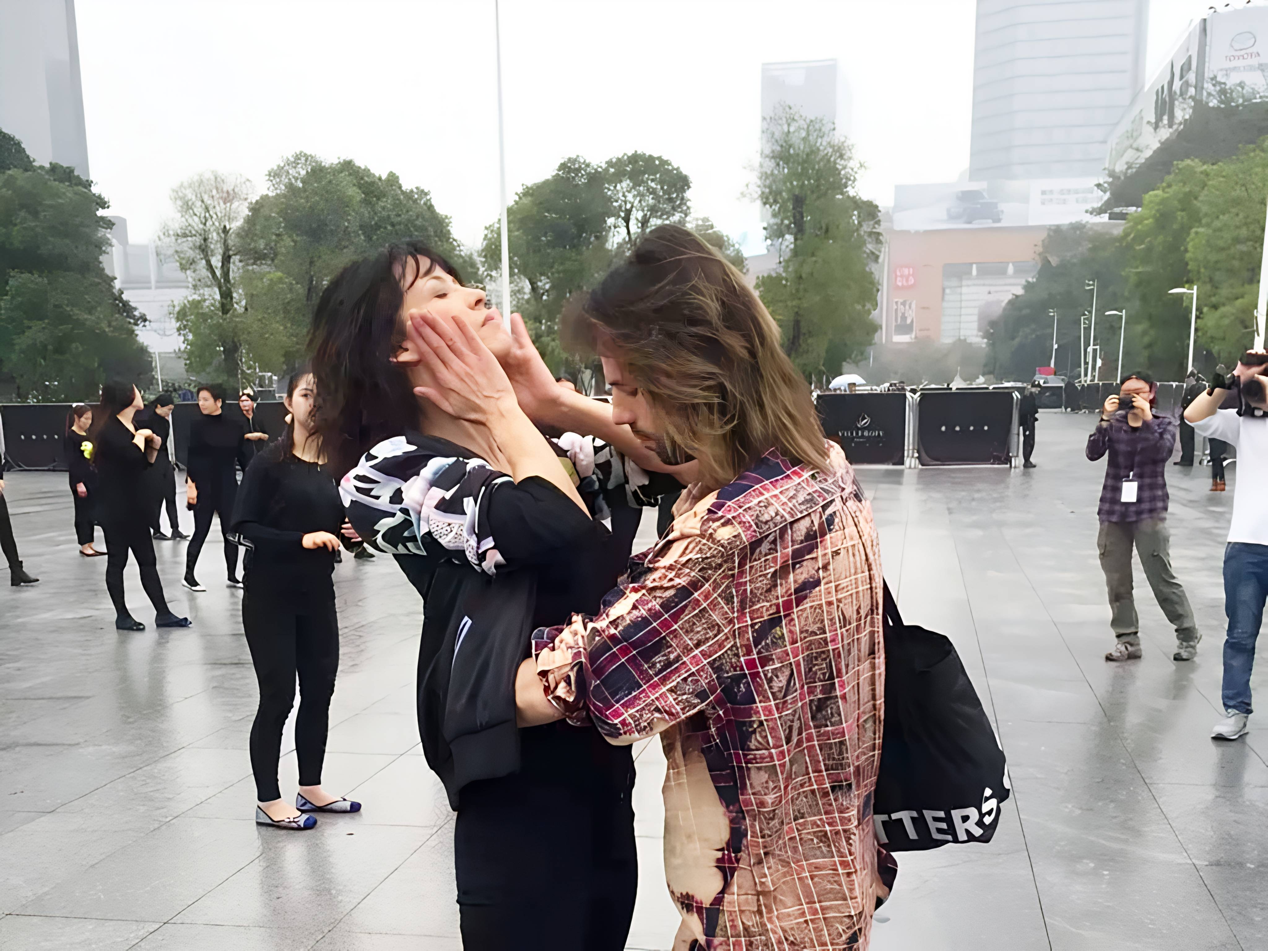 content-width-black-woman-3